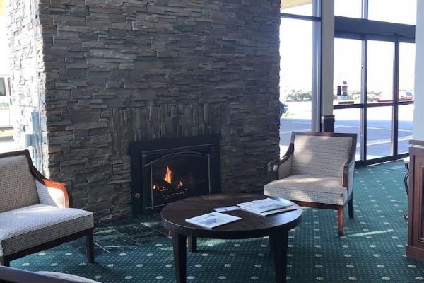 Rogue Regency Inn and Suites (Medford)